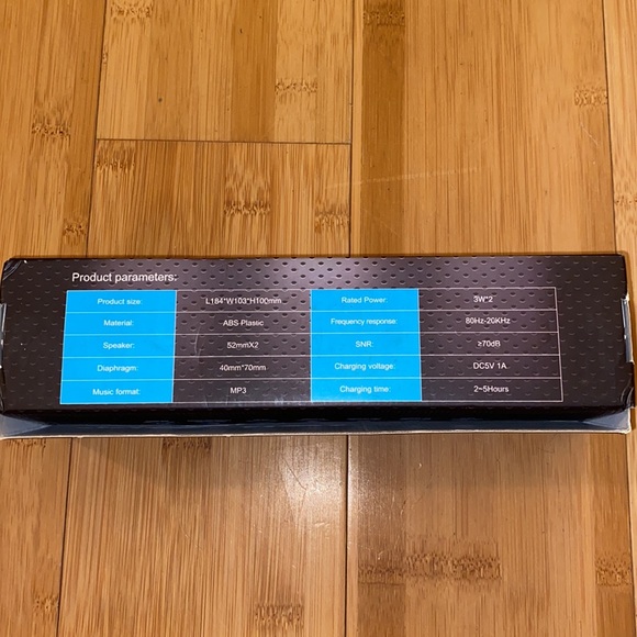 Wireless Bluetooth Speaker  - NWT - Picture 5 of 10